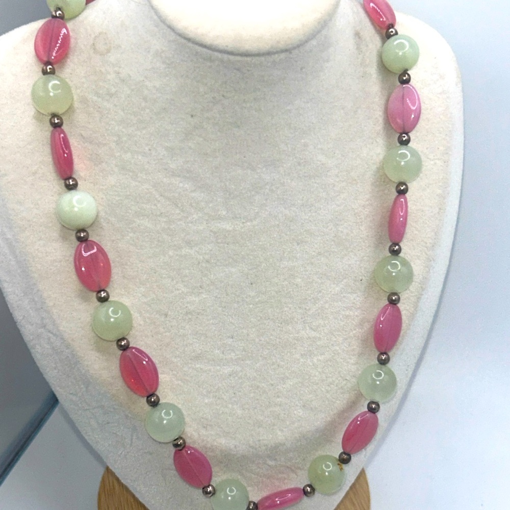 Vintage Glass Pink Green & Silvertone Beaded Necklace Spring Pastel Colors